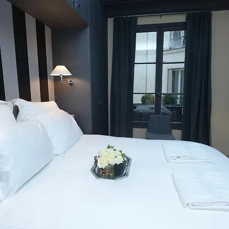 Tour Eiffel Apartment Paris