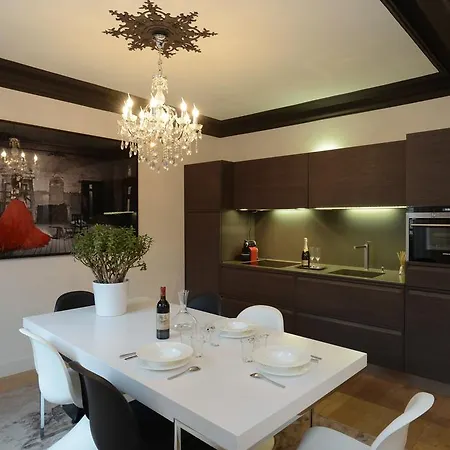 Apartment Tour Eiffel *