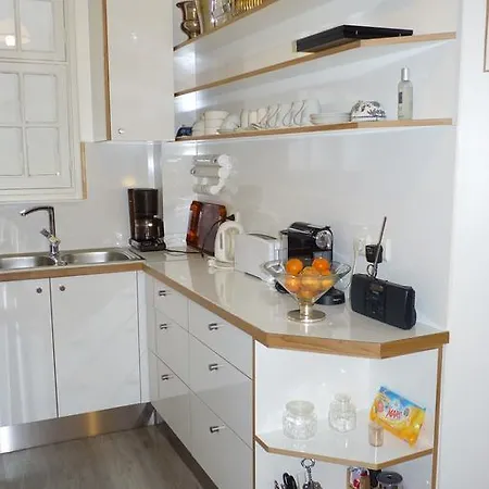 Appartement Prestigious 2 Bedroom Near Champs Elysees