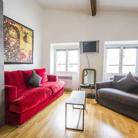Apartament Moulin Rouge *