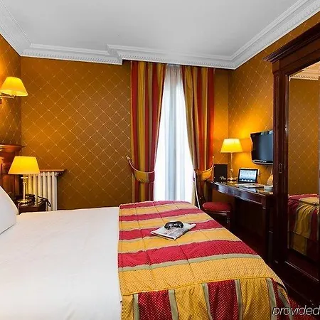 Léopold 4*