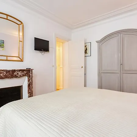 Private - Le Bon Marche - Sevres Apartment Paris