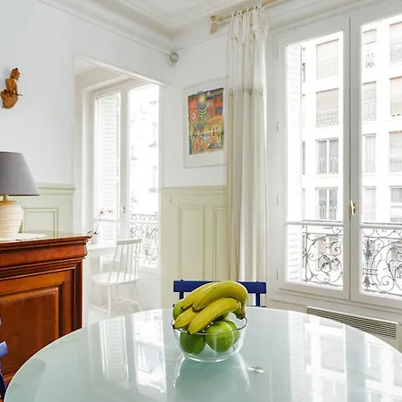 Private - Le Bon Marche - Sevres Apartment