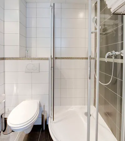 Hotel Source
