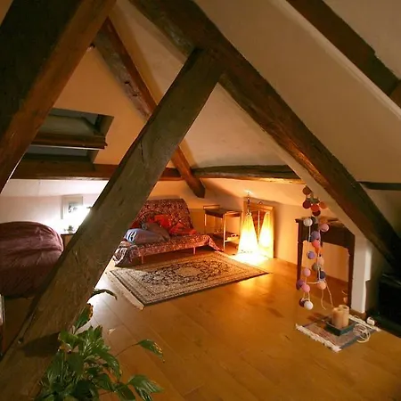 Apartament Mansarde Des Artistes