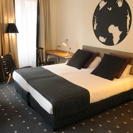Hotel Du Triangle D'or