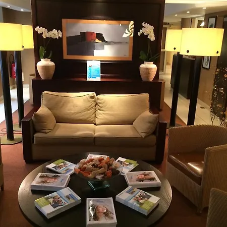 Otel Eiffel Blomet