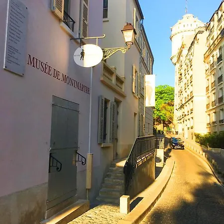 Couette-café Romantic Artist Montmartre