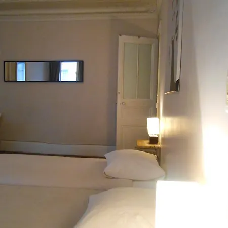 Le Marais Rosiers Parigi