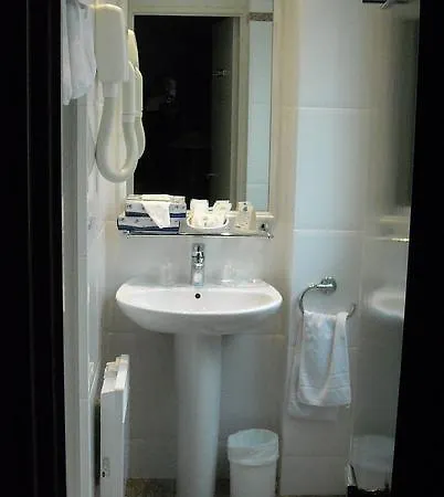 Hotel Cardinal Rive Gauche