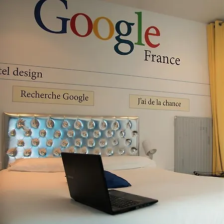 Hotel Ideal Design 3*
