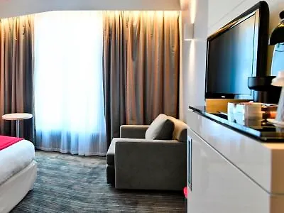 Hotel Mercure Gare De L'est 4*