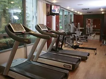 호텔 Ascott Arc De Triomphe 4*