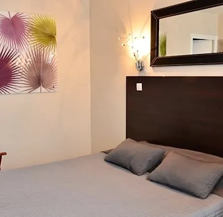 Hotel Le Twelve