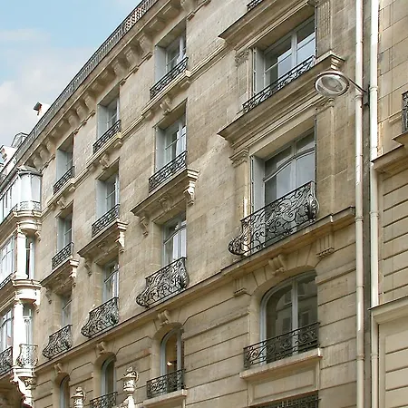 Bridgestreet Champs Elysees París