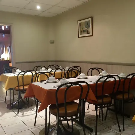 Hotel Caravelle