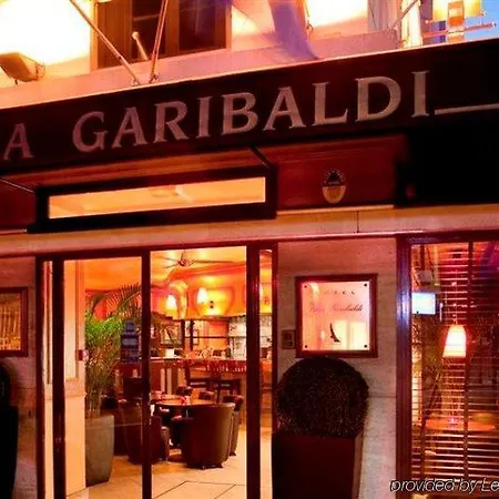 Hotel Eiffel Garibaldi 3*