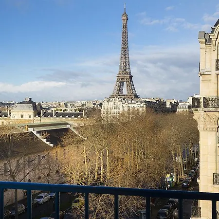 Otel Duquesne Eiffel 3*