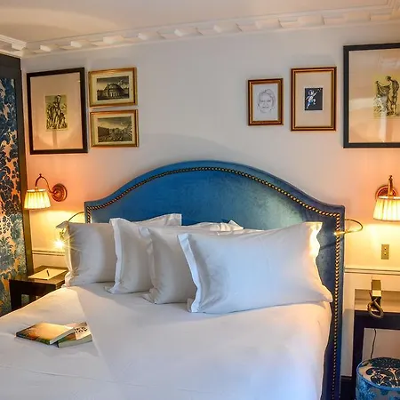 Hotel Des Archives 3*