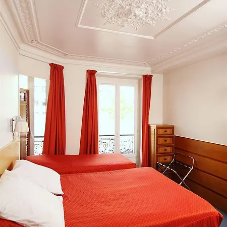 Marignan Hotel *
