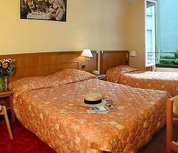 Eiffel Petit Louvre Hotel