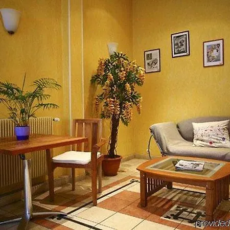 Kabanel Hotel 3*