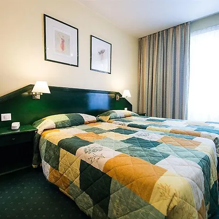 Relais Du Pre 3* Paris