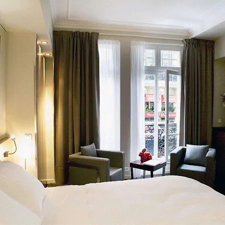 33 Marbeuf Aparthotel 4*
