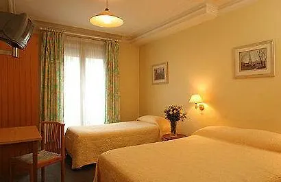 Eden Montmartre מלון