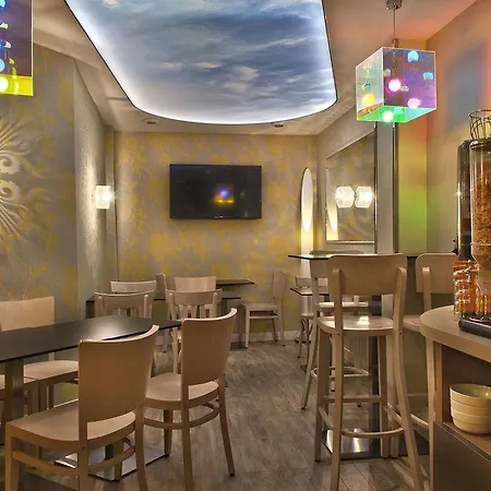 Ibis Gare Du Nord Tgv Hotel Paříž