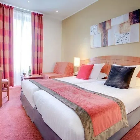Europe Eiffel Hotel 3*