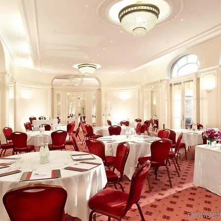 California Hotel Paris