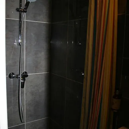Viator Hotel Paris