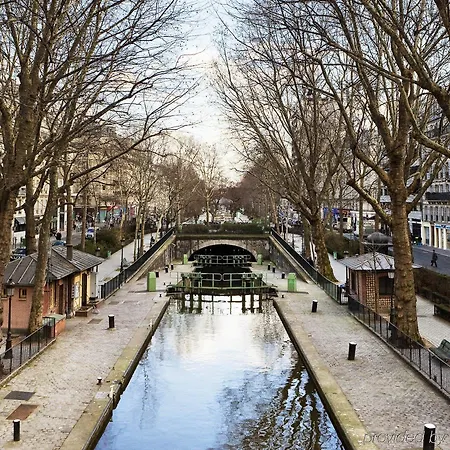 Ibis Styles Republique Le Marais Hotel 3*