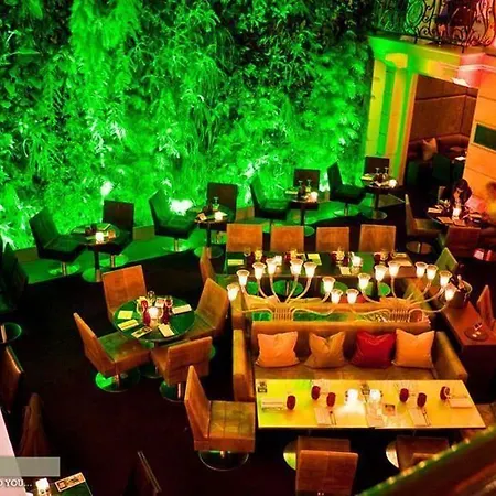 Pershing Hall Hotel Paris