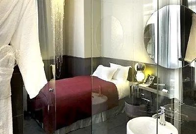 Lumen Louvre Otel Paris