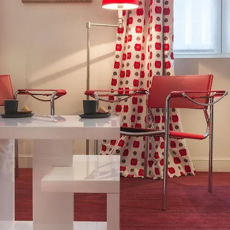 Maison Orphee 4*