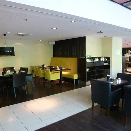 Marriott Rive Gauche & Conference Center Hotel Paris