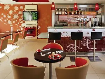 Ibis Paris La Défense Esplanade 3*