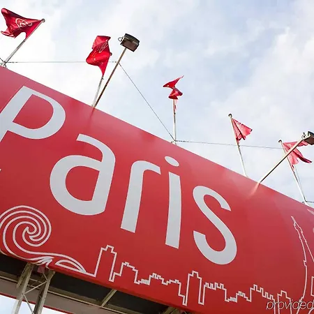 Ibis Paris Porte D'italie Hotel 3*
