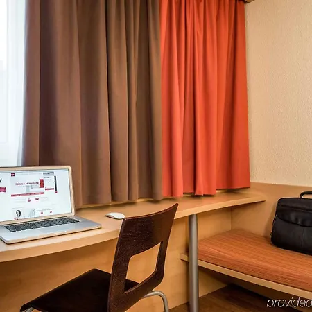 Ibis Gare Du Nord Château Landon 10ème 3* Paris