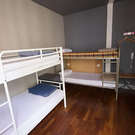 艺术巴黎凡尔赛门河畔旅馆 旅馆 巴黎