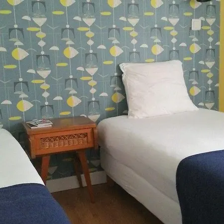 Zazie Hotel 2*