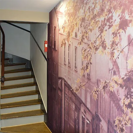 Saint Georges Hotel 2*