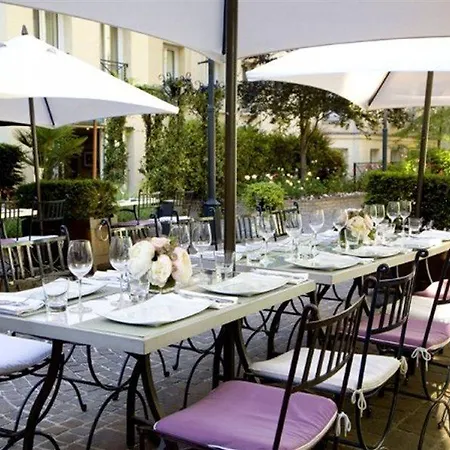 Les Jardins Du Marais Hotel Parigi