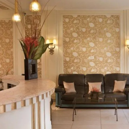 Gérando Hotel