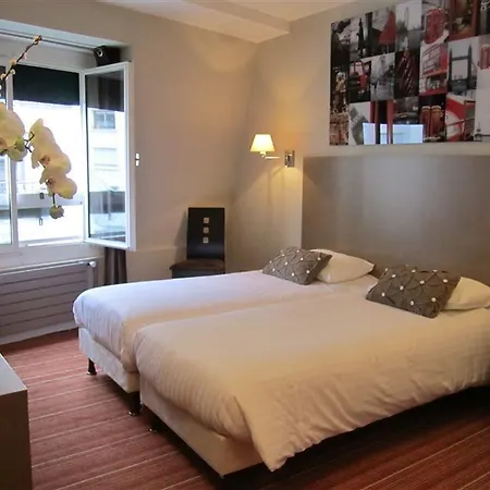Hotel Des Ambassadeurs Paris