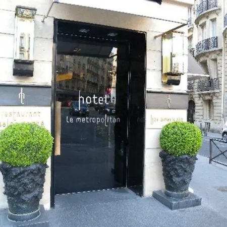 Hotel Le Metropolitan, Tour Eiffel, A Tribute Portfolio