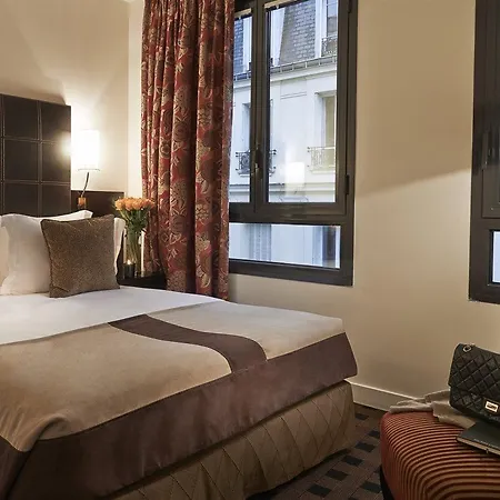 Hotel Plaza Tour Eiffel Paryż