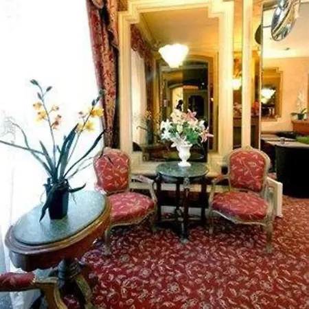 Hotell La Boetie
